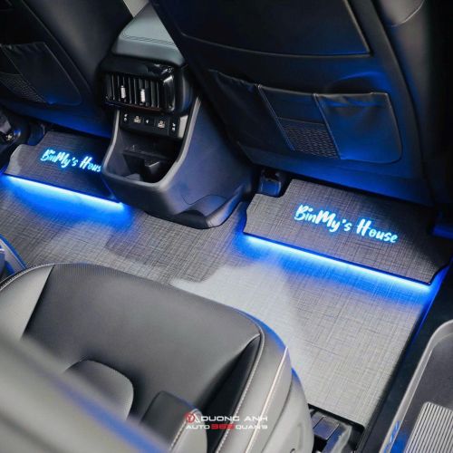 Hyundai Custin nâng cấp Sàn Caro Gingham – Tinh tế, hiện đại và khác biệt