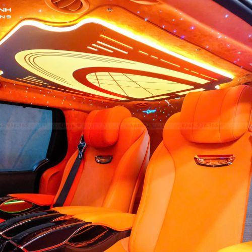KIA Carnival nâng cấp ghế Cast 4, Sàn vân đá, Nội thất cam Hermes & Ốp đèn trần Limousine