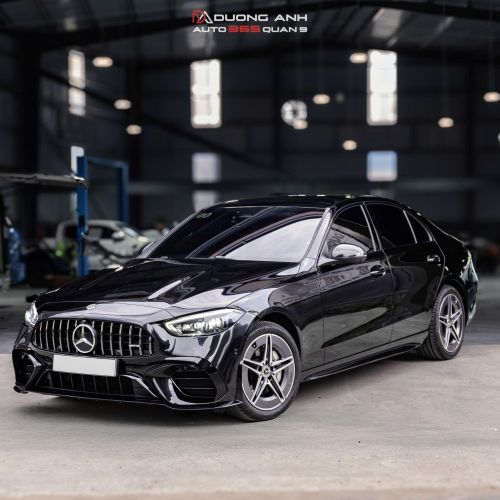 Mercedes C300 nâng cấp body C63 – Lột xác thể thao, chuẩn AMG mạnh mẽ