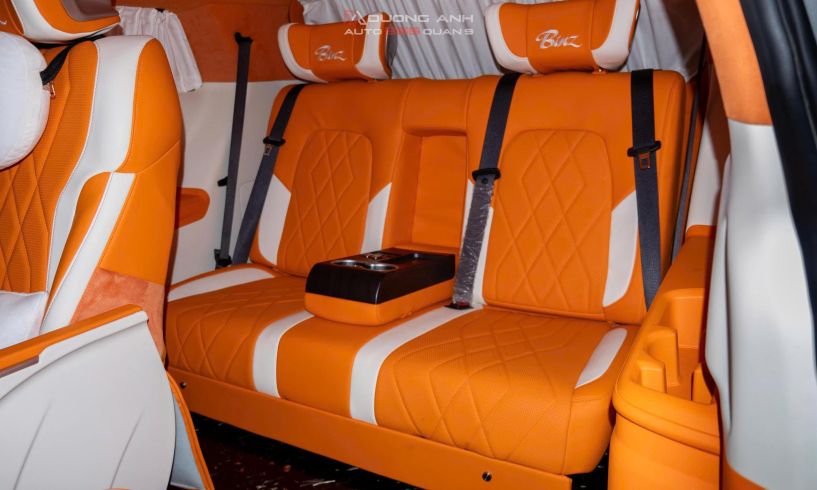 KIA CARNIVAL NÂNG CẤP GHẾ CAST1, SOFA BED, TRẦN SAO PI STARLIGHT VÀ MẶT CALANG HÀN QUỐC