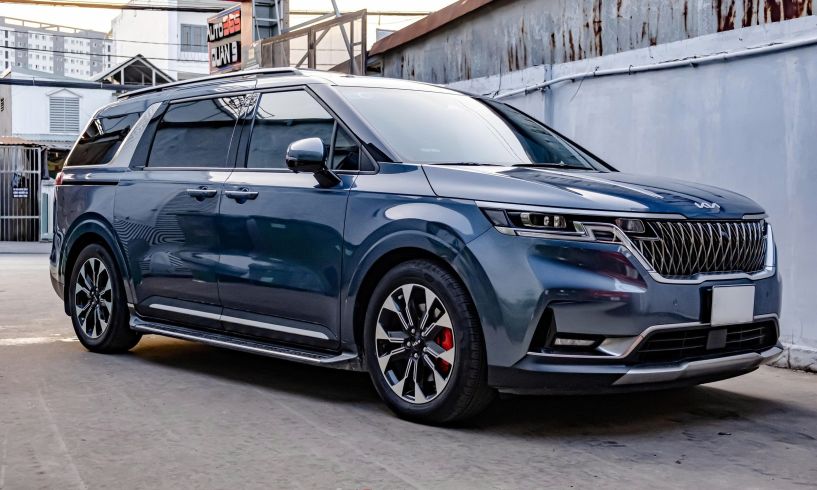 KIA CARNIVAL NÂNG CẤP GHẾ XOAY & TRƯỢT ĐIỆN, SOFA BED, MÀN HÌNH TRẦN GẬP, SÀN VÂN ĐÁ