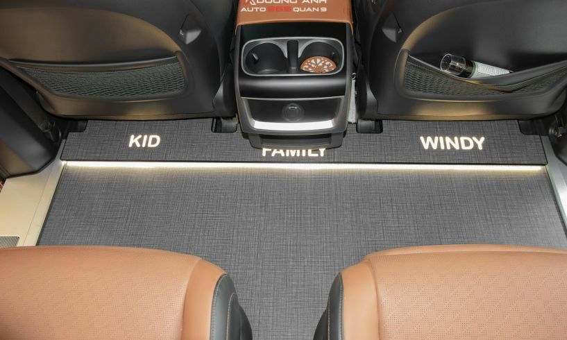 Kia Carnival nâng cấp Sàn caro Gingham – Tinh tế, sang trọng chuẩn phong cách châu Âu