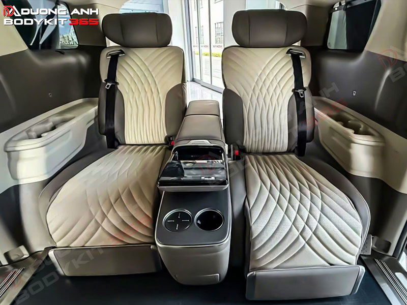Độ vách ngăn cho Kia Carnival  6