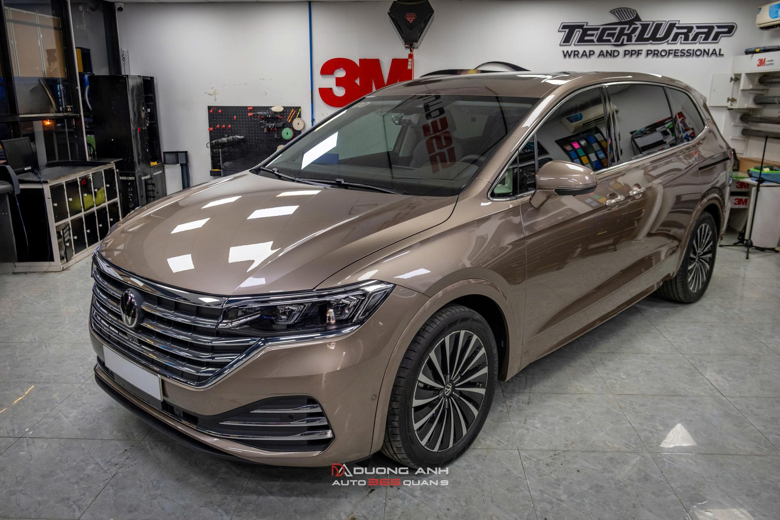 Volkswagen Viloran dán PPF Teckwrap – Bảo vệ sơn xe cao cấp, giữ nguyên vẻ sang trọng