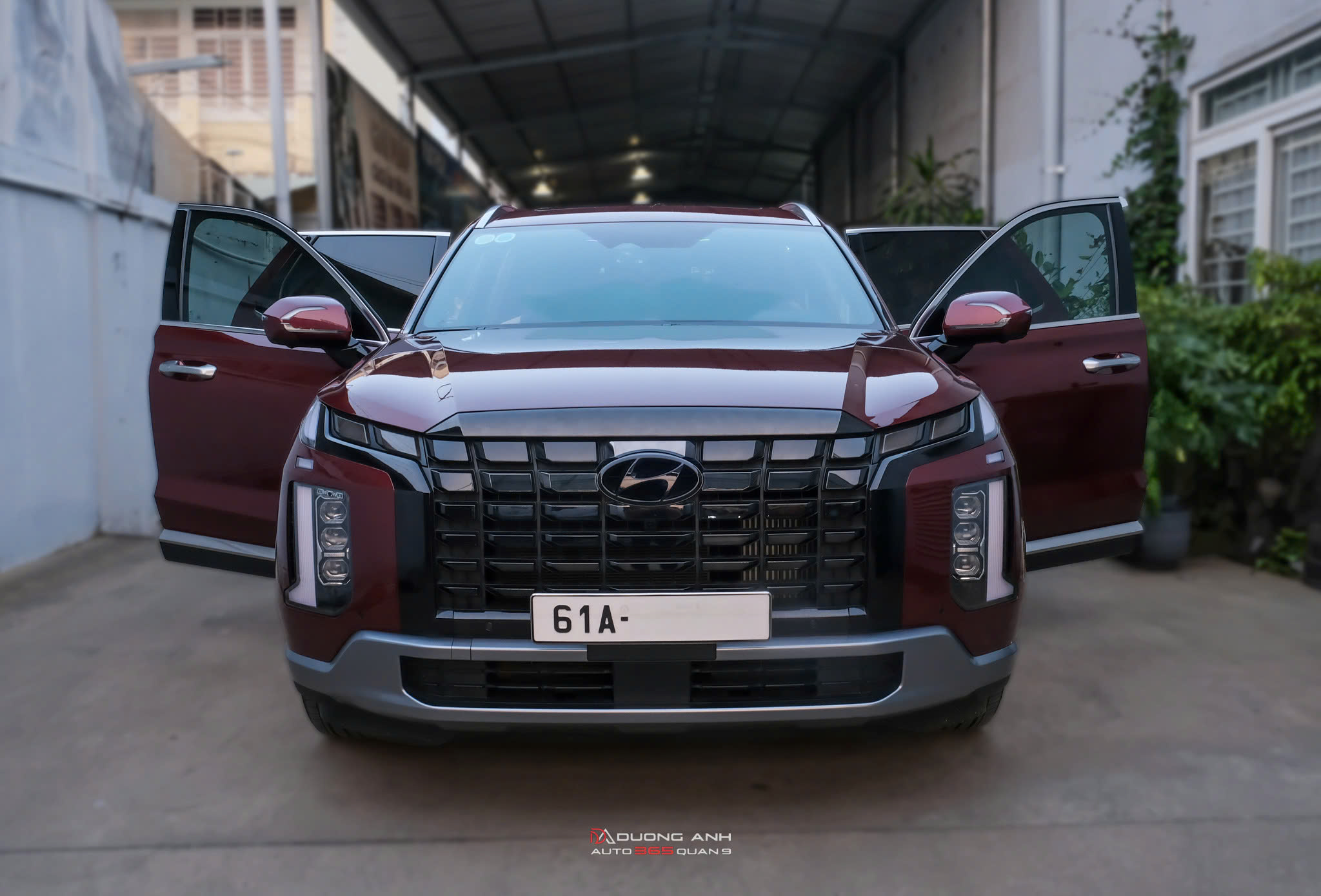 HYUNDAI  PALISADE NÂNG CẤP MÀN HÌNH ỐP TRẦN, BÀN LÀM VIỆC VÀ LED NỘI THẤT