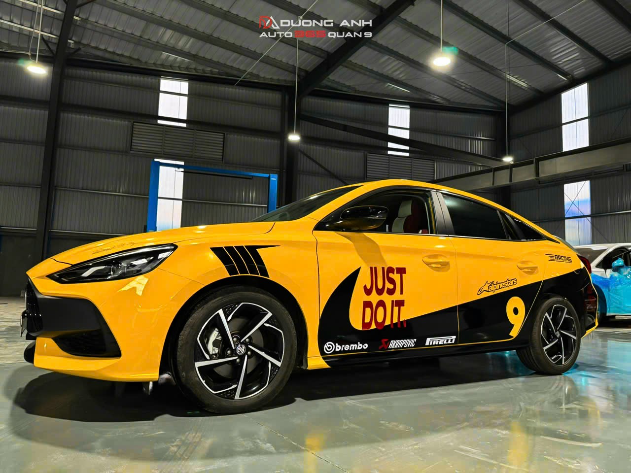 MG5 dán tem thể thao cá tính – Lột xác ngoại hình, đậm chất racing và khác biệt