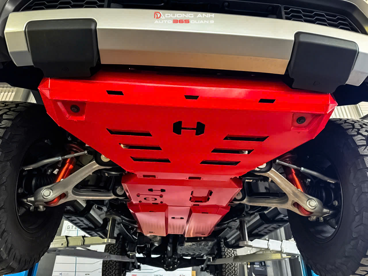 Ford Raptor nâng cấp giáp gầm Hamer – Tăng cường bảo vệ & sẵn sàng chinh phục mọi địa hình